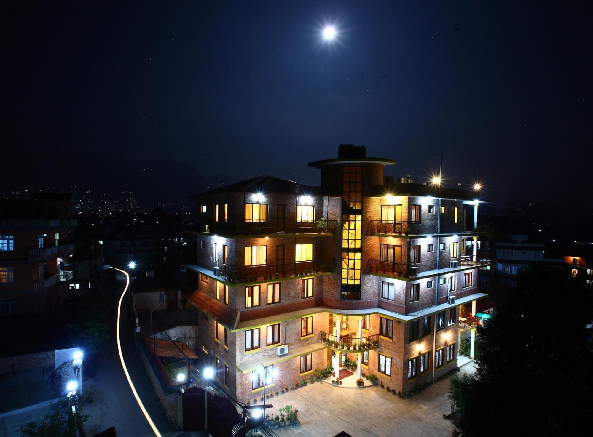 Royal Astoria Hotel Kathmandu Exterior foto