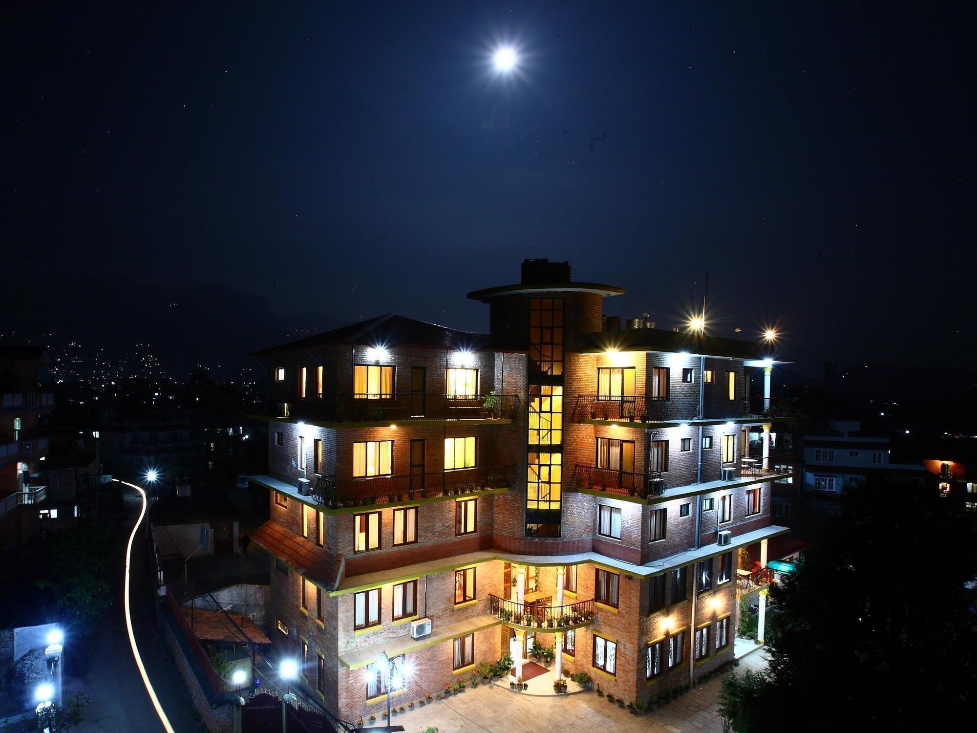 Royal Astoria Hotel Kathmandu Exterior foto